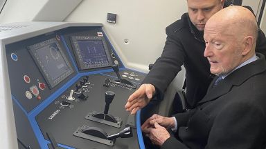 Симеон Сакскобургготски уважи официалната церемония по случай пускането в движение