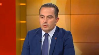 Това е всичко друго но не и преговори Наблюдаваме онлайн