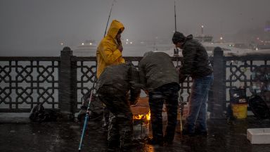 Четирима души загинаха и 19 бяха ранени при инциденти предизвикани