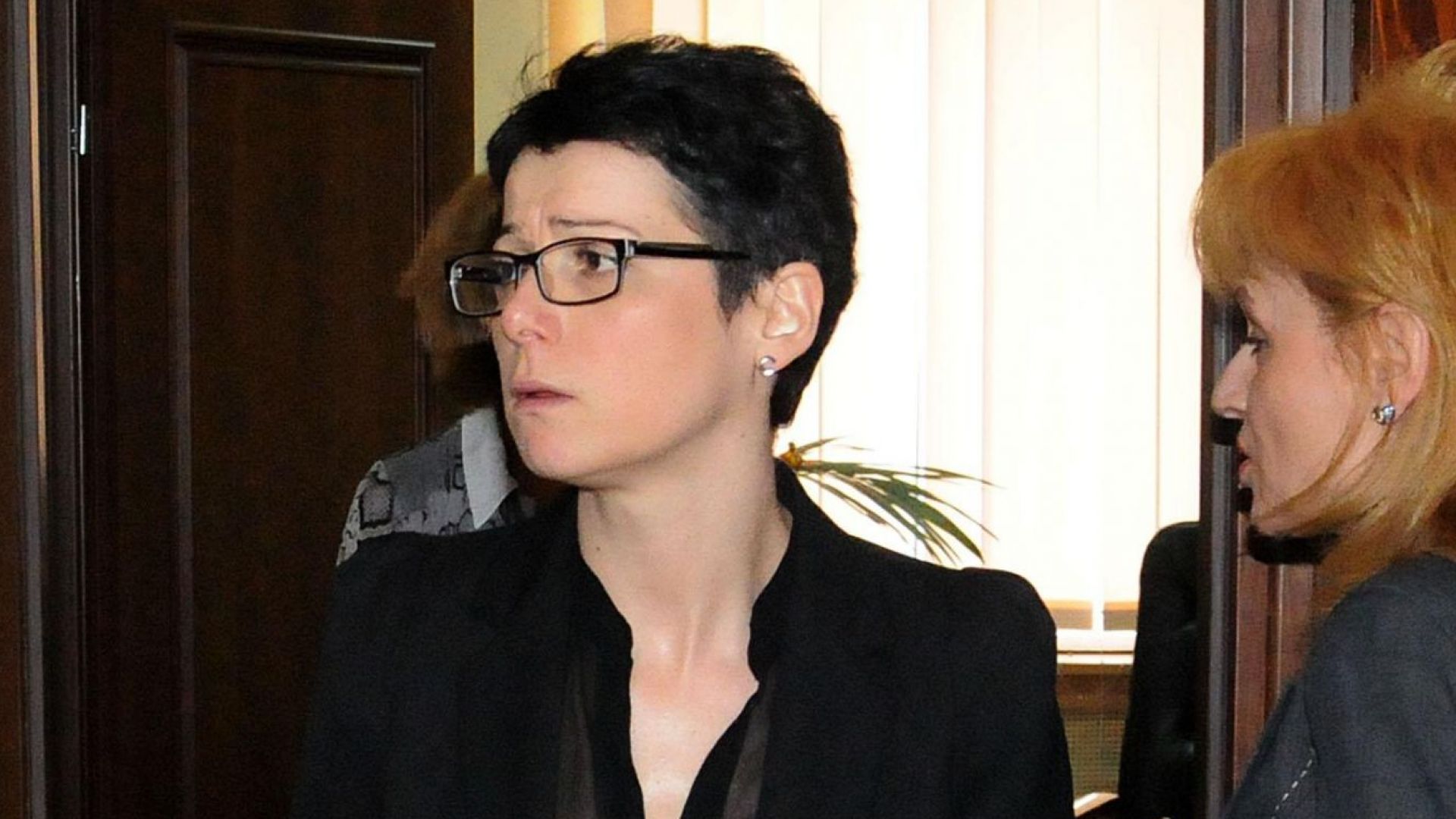 Агенцията по вписванията отказа да признае уволнението на Ваня Караганева от ДКК