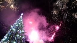 Коледното дърво на София ще грейне на площад „Св. Александър Невски“