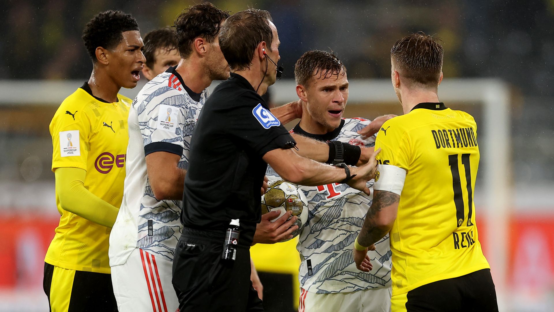 Борусия срещу Байерн е бижуто на футболния уикенд