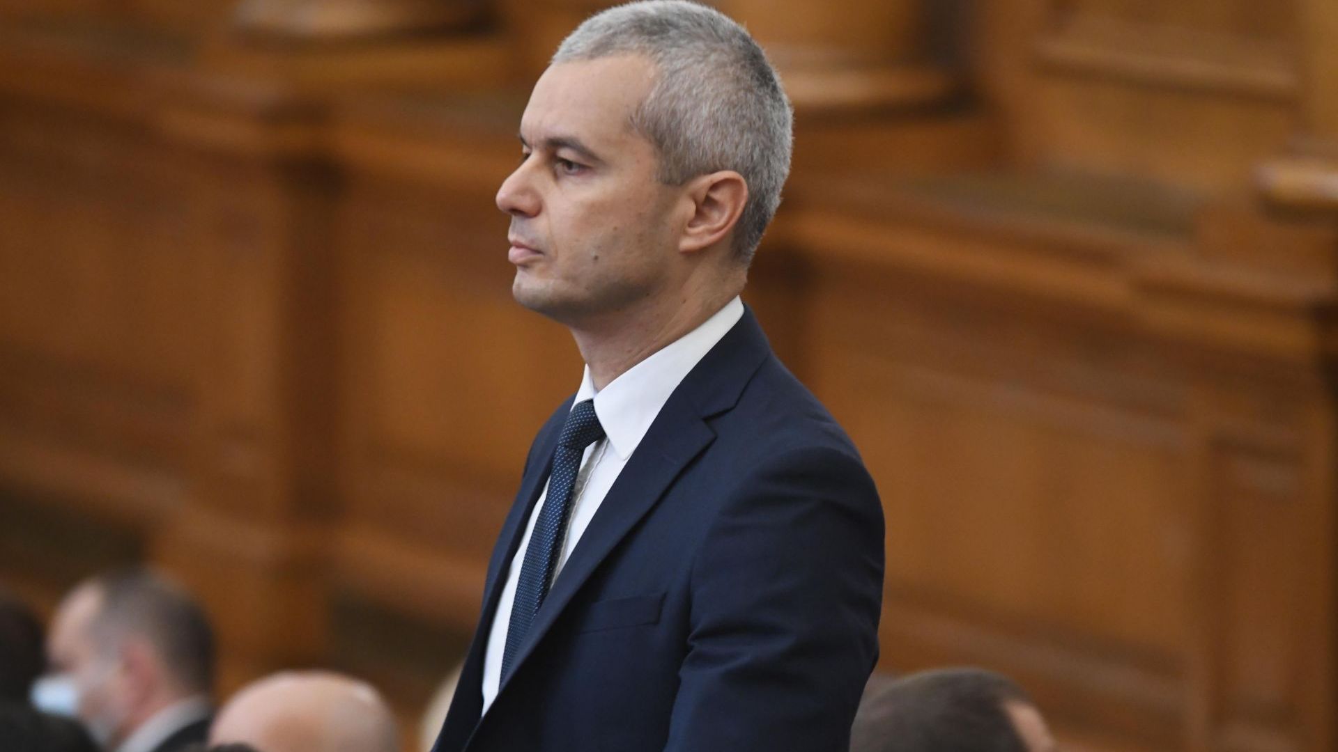 Костадин Костадинов: Внесох искане за отказ от депутатския си имунитет, за да се защитя в съда