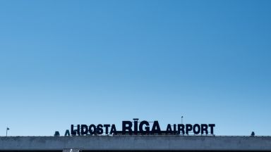 Международното летище в Рига бе затворено до 6 ч сутринта