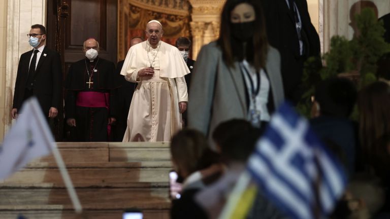 Папа Франциск поиска прошка от името на Римокатолическата църква за