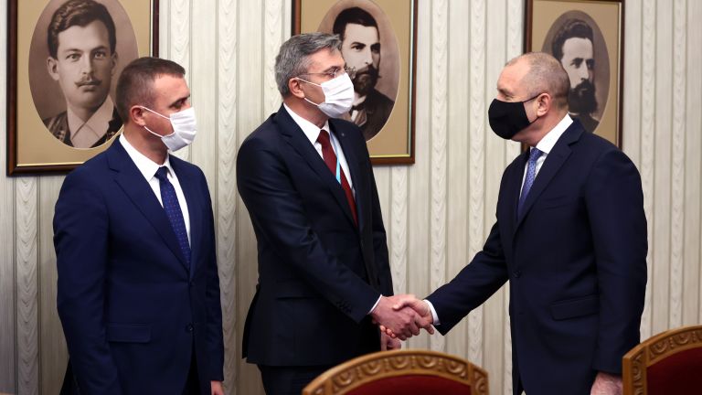 През годините сме предупреждавали, че можем да стигнем до политическа