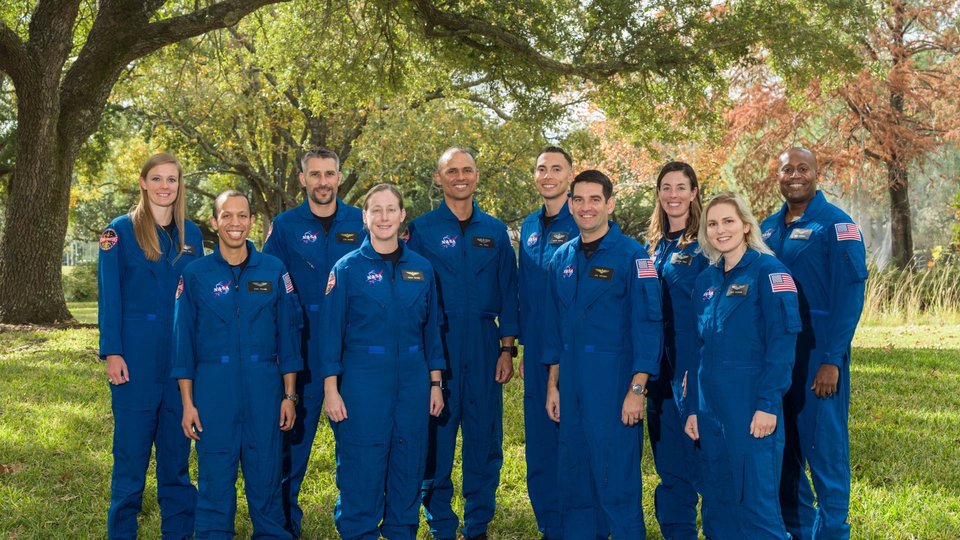 НАСА представи 10 астронавти, които са кандидати за мисия до Луната