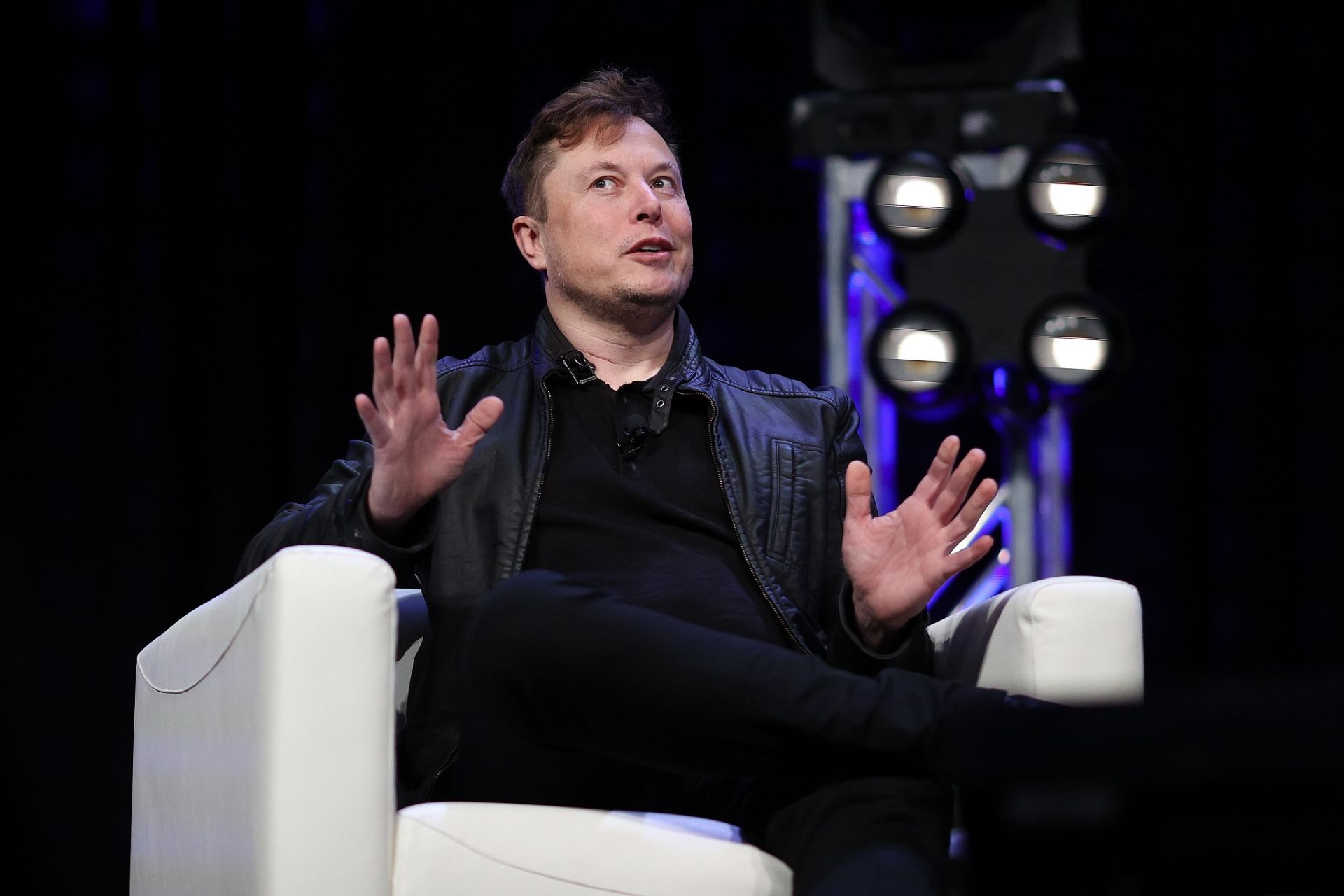 Elon Musk: Tesla will accept dodgecoin payments?