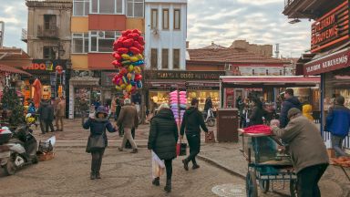 Евтини PCR-и връщат наплива на българите в Одрин 