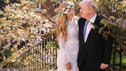 Борис Джонсън и съпругата му Кари Саймъндс избраха Словения за медения си месец