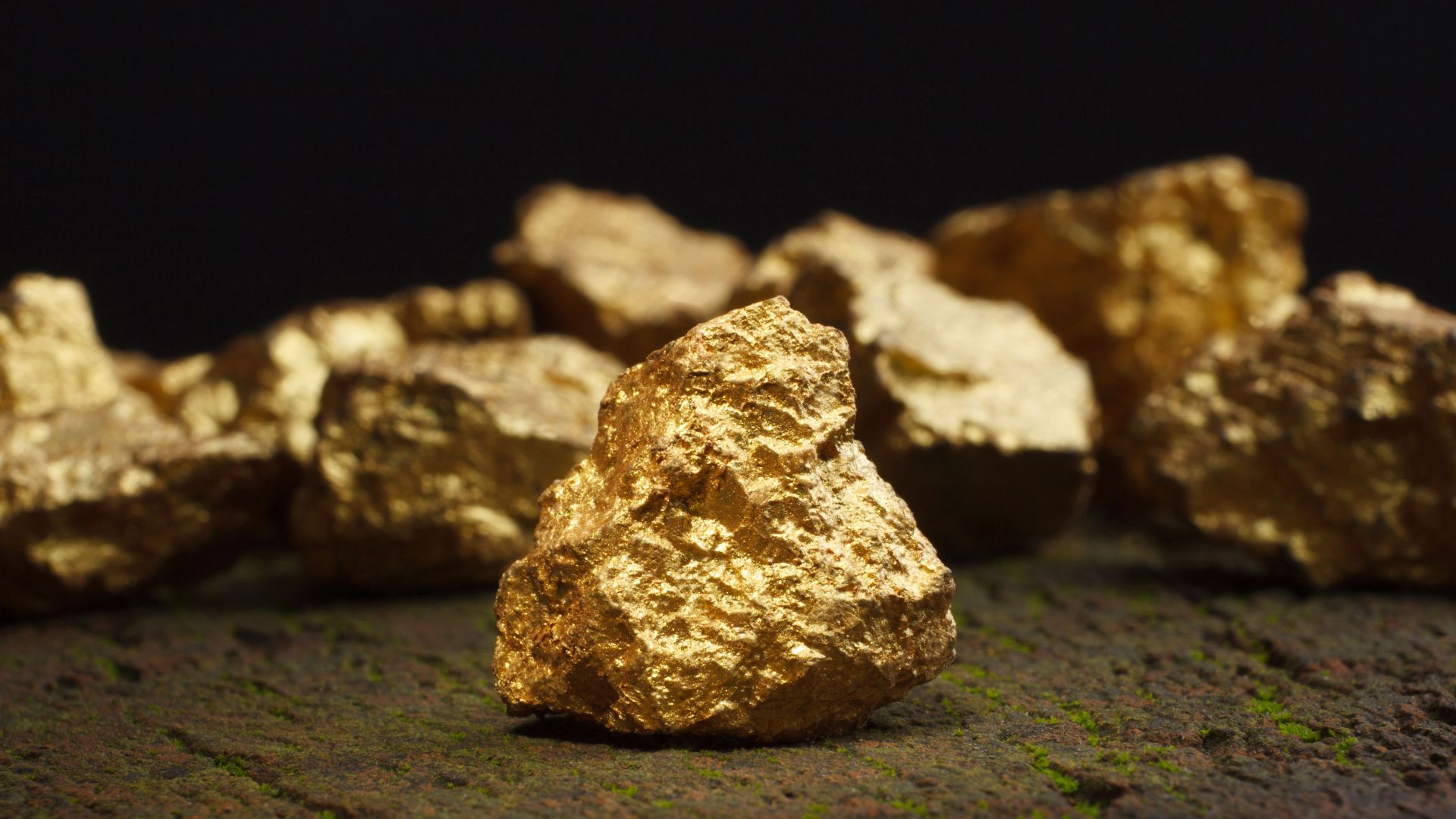 Златото поскъпна рекордно от 2020 година насам