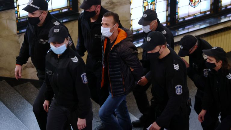 Обвиняемият за чувалите с пари от АМ Хемус Борислав Колев