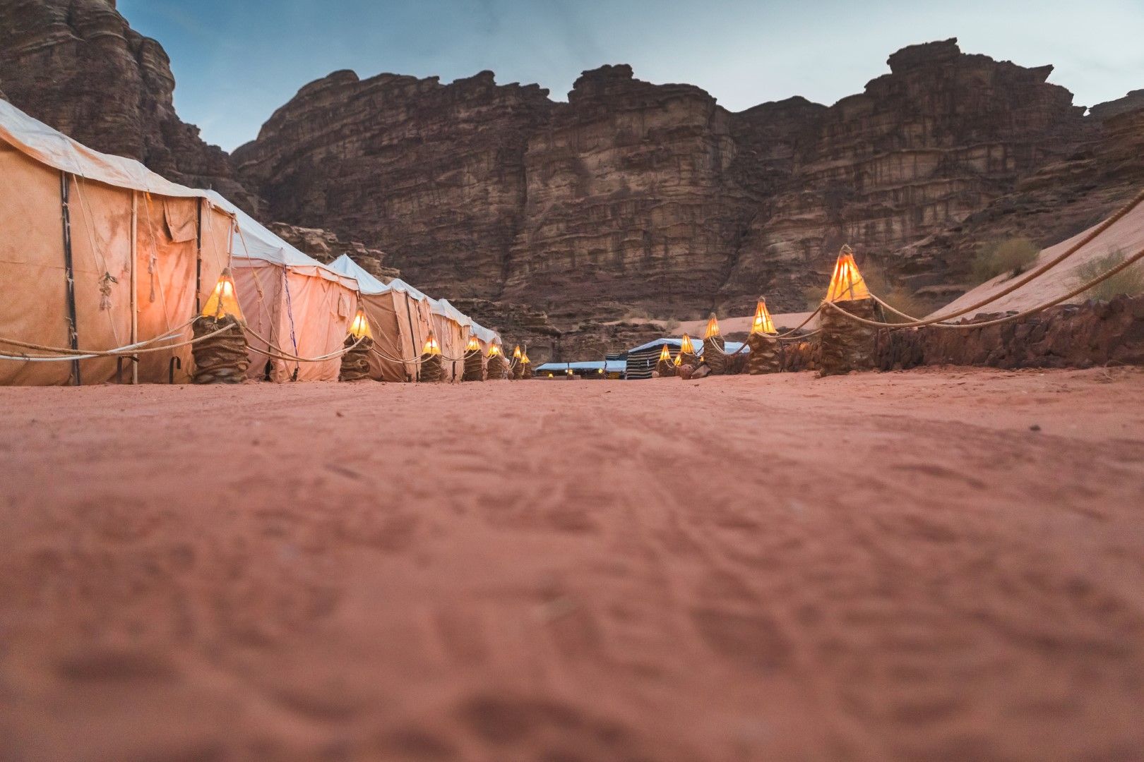 Палатков лагер в пустинята Уади Рам