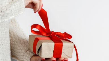 Как да изберете подаръци, които ще оберат овациите