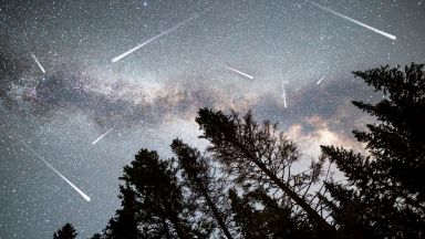 Летните небесни спектакли започват с метеорния поток Юнски Боотиди