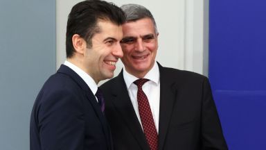 Над 50 от българите са имали доверие в служебния кабинет