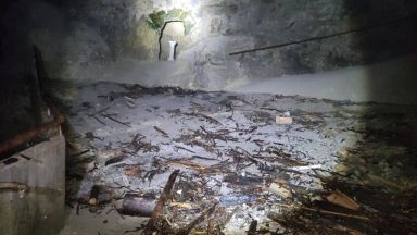 Дъждовете в Родопите наводниха пещерата Дяволското гърло и разрушиха част