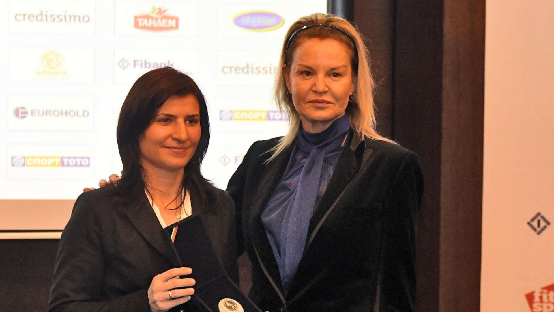Стефка Костадинова: Това бе изключително успешна година за спорта ни