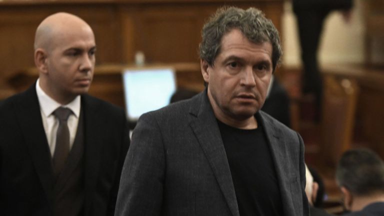 В антиваксърска пропаганда превърна заразяването с COVID-19 на председателя на