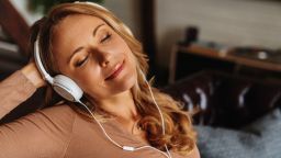 Над 4 милиона часа аудиокниги са изслушали българите в Storytel през 2021 г.
