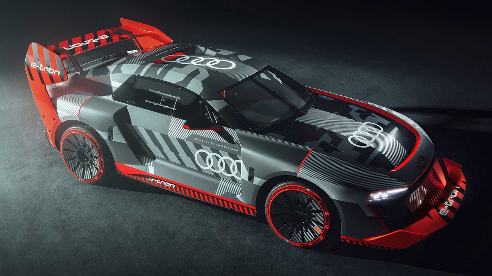 Кен Блок се похвали с новото си Audi