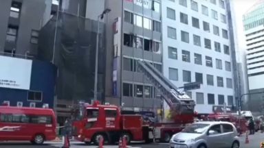 Пожар избухнал тази сутрин в офис сграда близо до главната