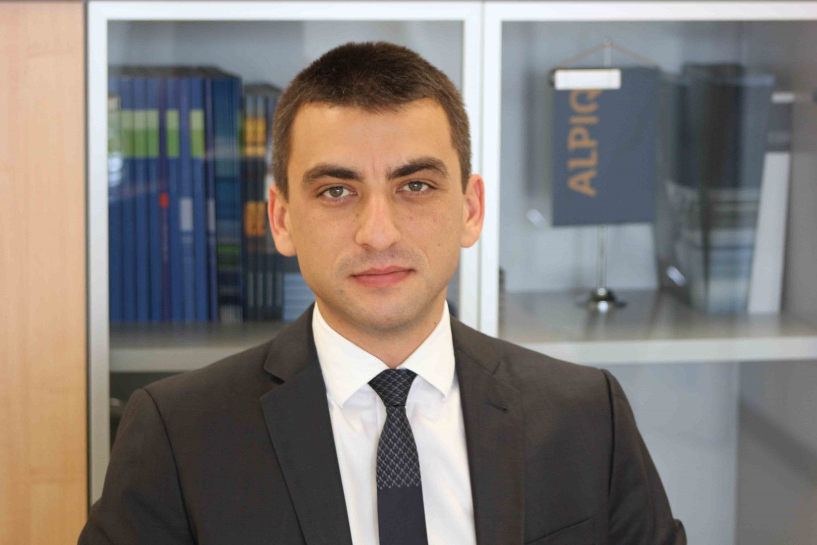 Председателят на Асоциацията на търговците на електроенергия в България (АТЕБ) Мартин Георгиев