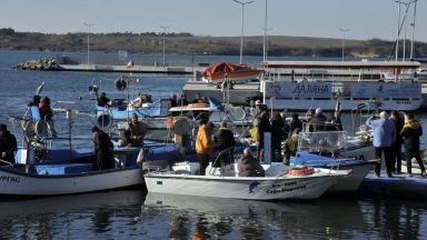 Рибарите от бургаското селище Ченгене скеле празнуваха за 25 и път