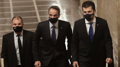 Започна срещата на министър председателя Кирил Петков с гръцкия премиер Кириакос