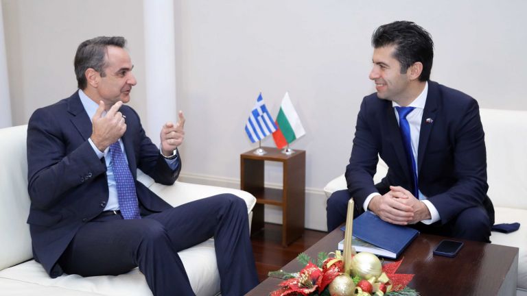 Петков и Мицотакис: До месеци ще бъде завършена газовата връзка между България и Гърция (снимки)