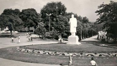 На 20 декември преди 71 години Варна е прекръстена на
