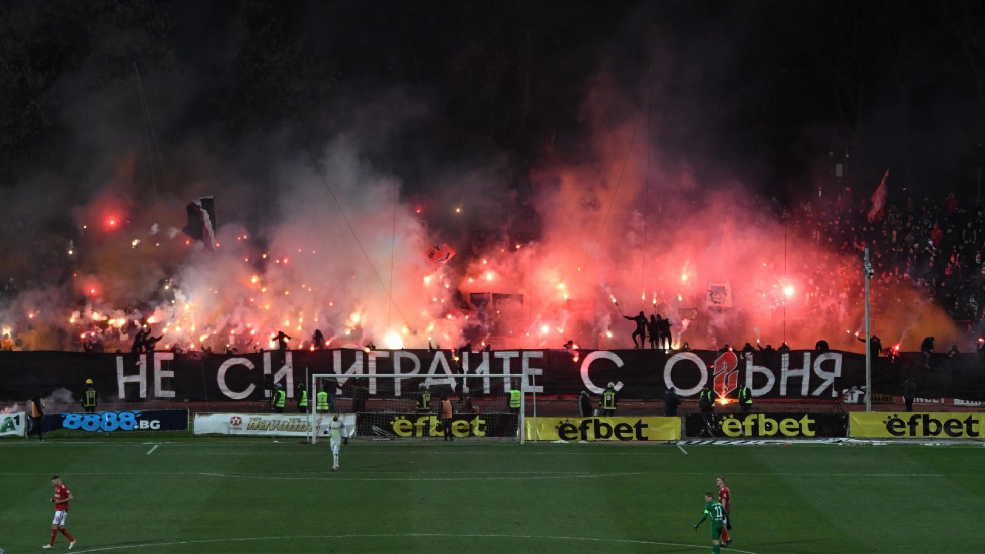 ЦСКА свика феновете си на палатков лагер на протеста срещу "глутницата" БФС
