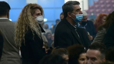 Откраднаха джипа на Росен Плевнелиев пред очите на съпругата му