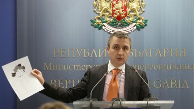 Министър Александър Николов: Има 15% ръст на произведената електроенергия, системата е стабилна