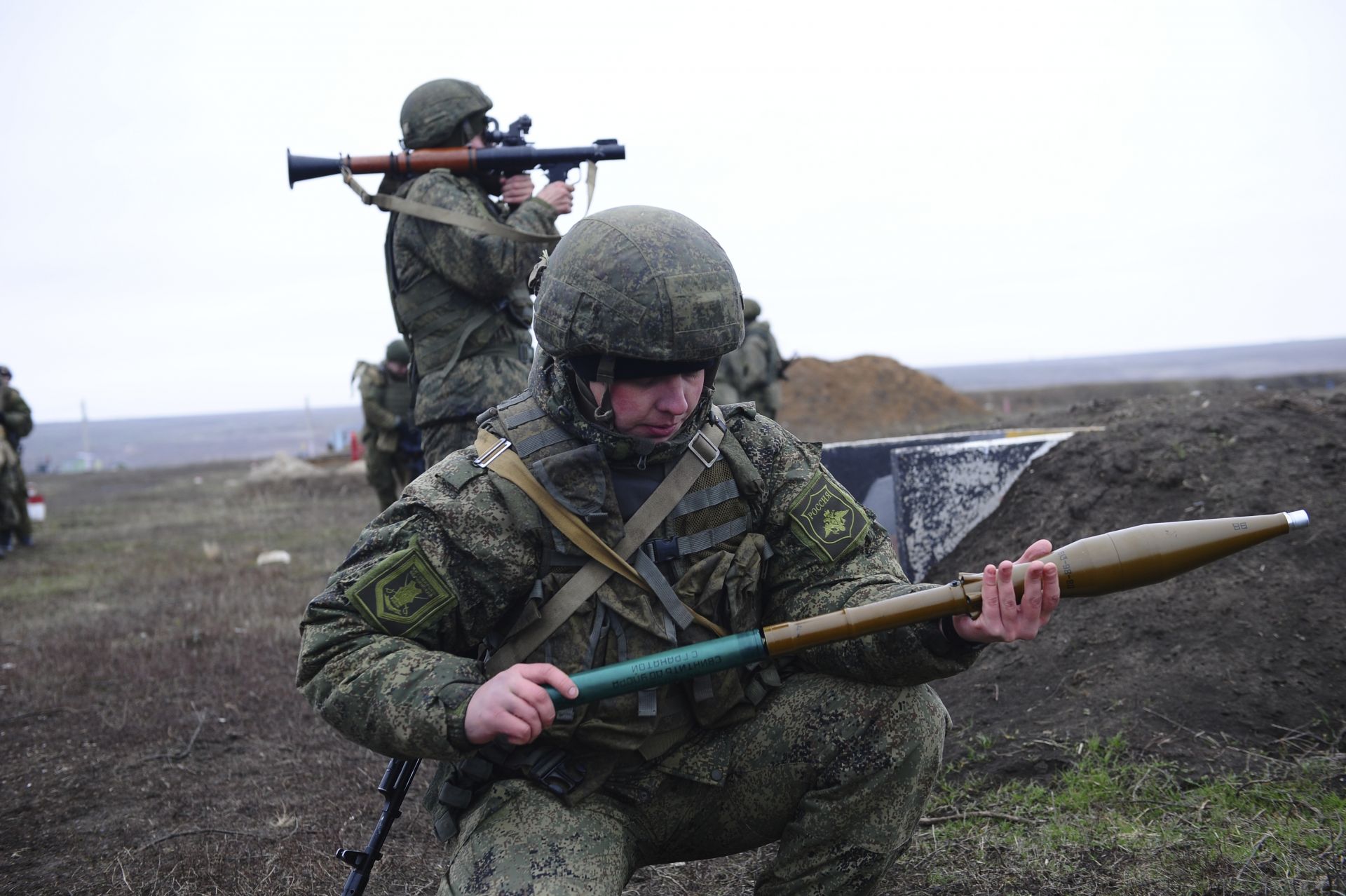Руските войски участват в учения на полигона Кадамовски в Ростовска област в Южна Русия