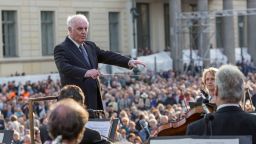 Маестро Даниел Баренбойм припомни смисъла на музиката преди новогодишния концерт на Виенската филхармония