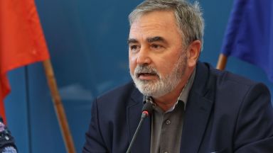 Здравните власти съкратиха срока за поставянето на бустерна доза след