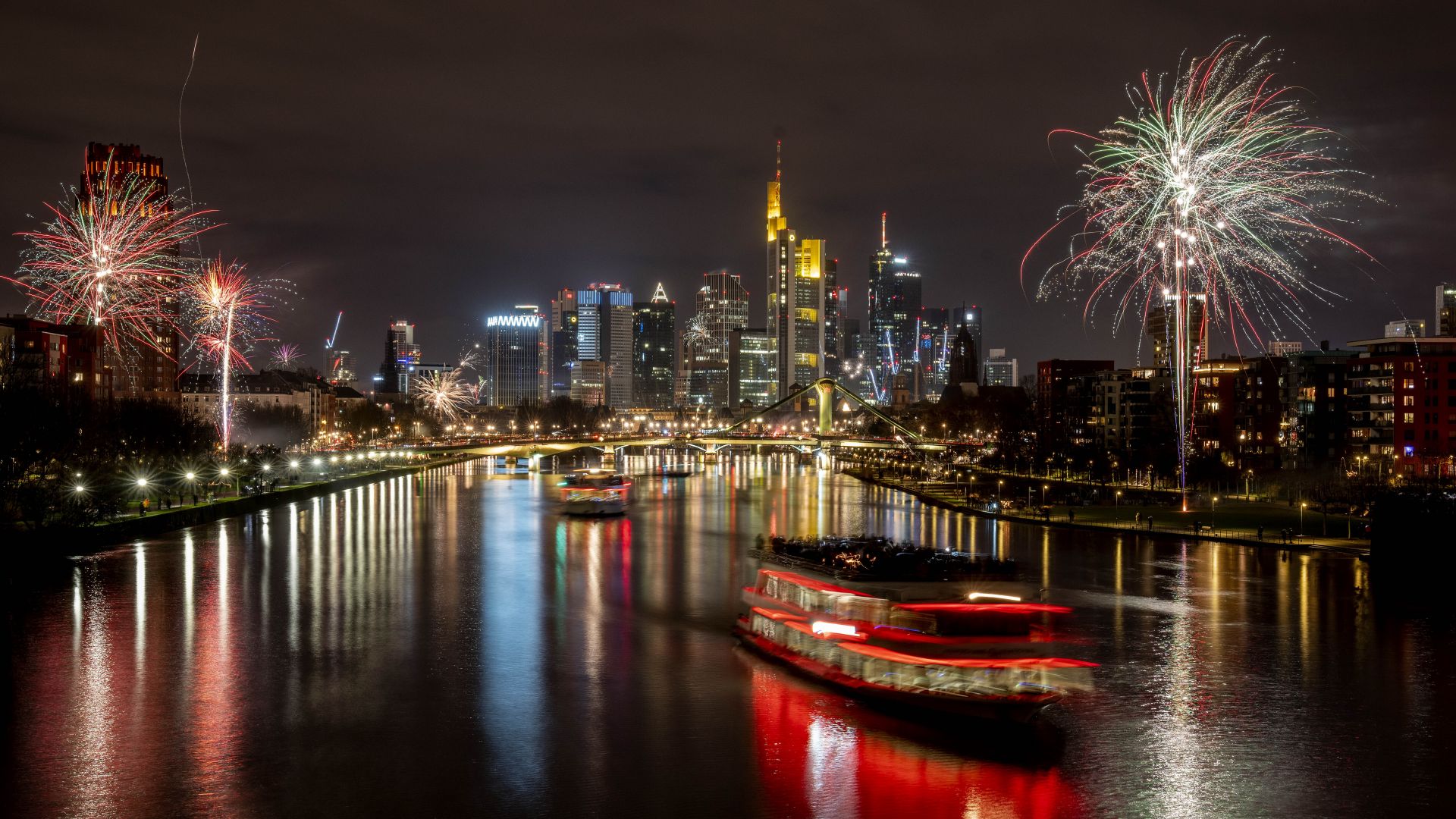 Нова година без стрес: Експертни съвети за безопасност