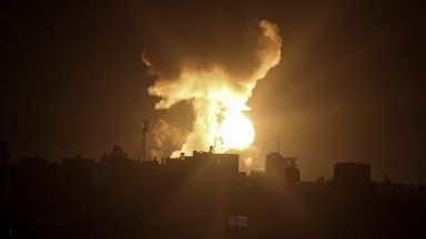 Израелската армия нанесе въздушни удари по позиции на радикалното палестинско