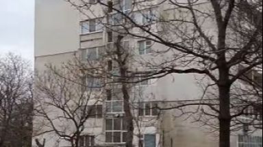 Пожар горя в 16 етажен блок в бургаския квартал Лазур Не