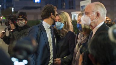 Съдебно жури в САЩ призна основателката на биотехнологичната компания Теранос