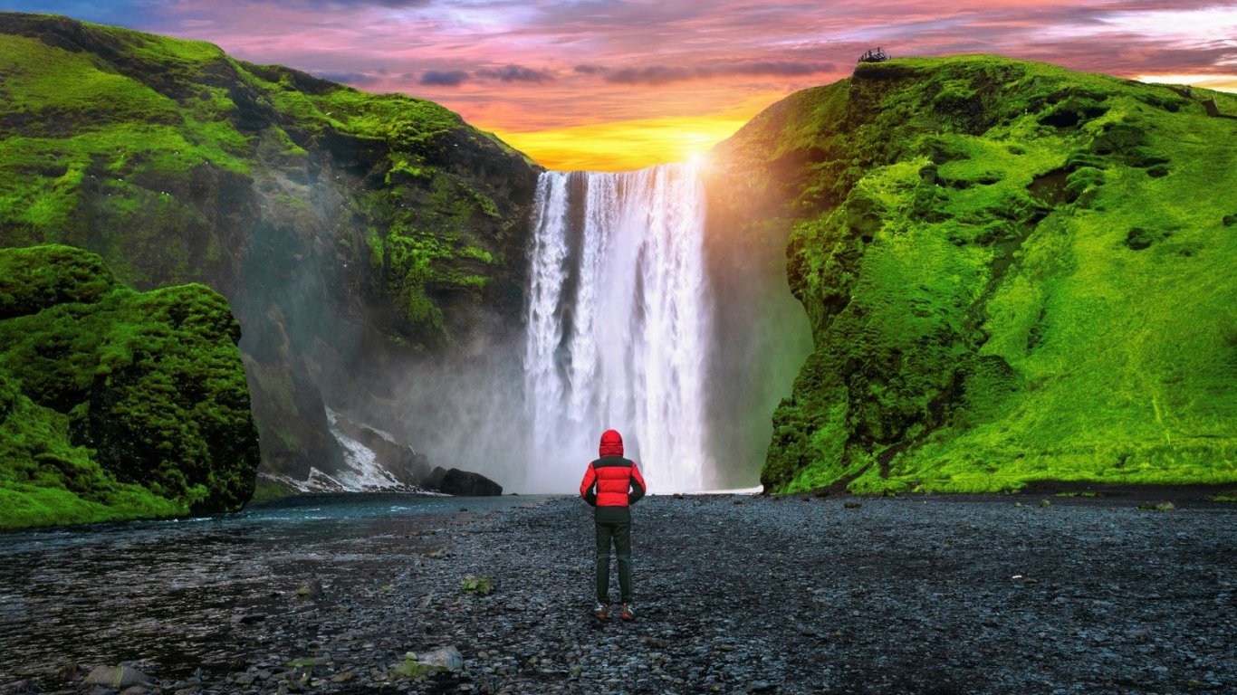 Заради инфлуенсърите: Наплив от селфи туристи в Исландия