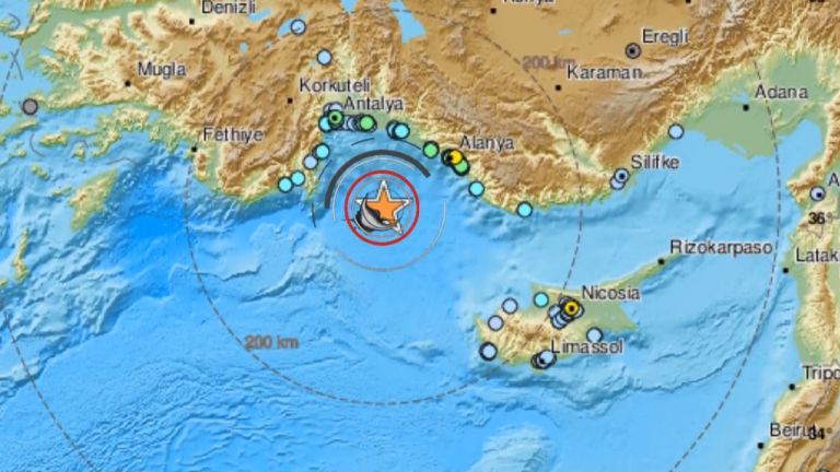 Земетресение с магнитуд 5,3 е било регистрирано в Средиземно море