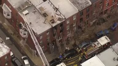 13 загинаха при пожар на жилищна сграда в източната част