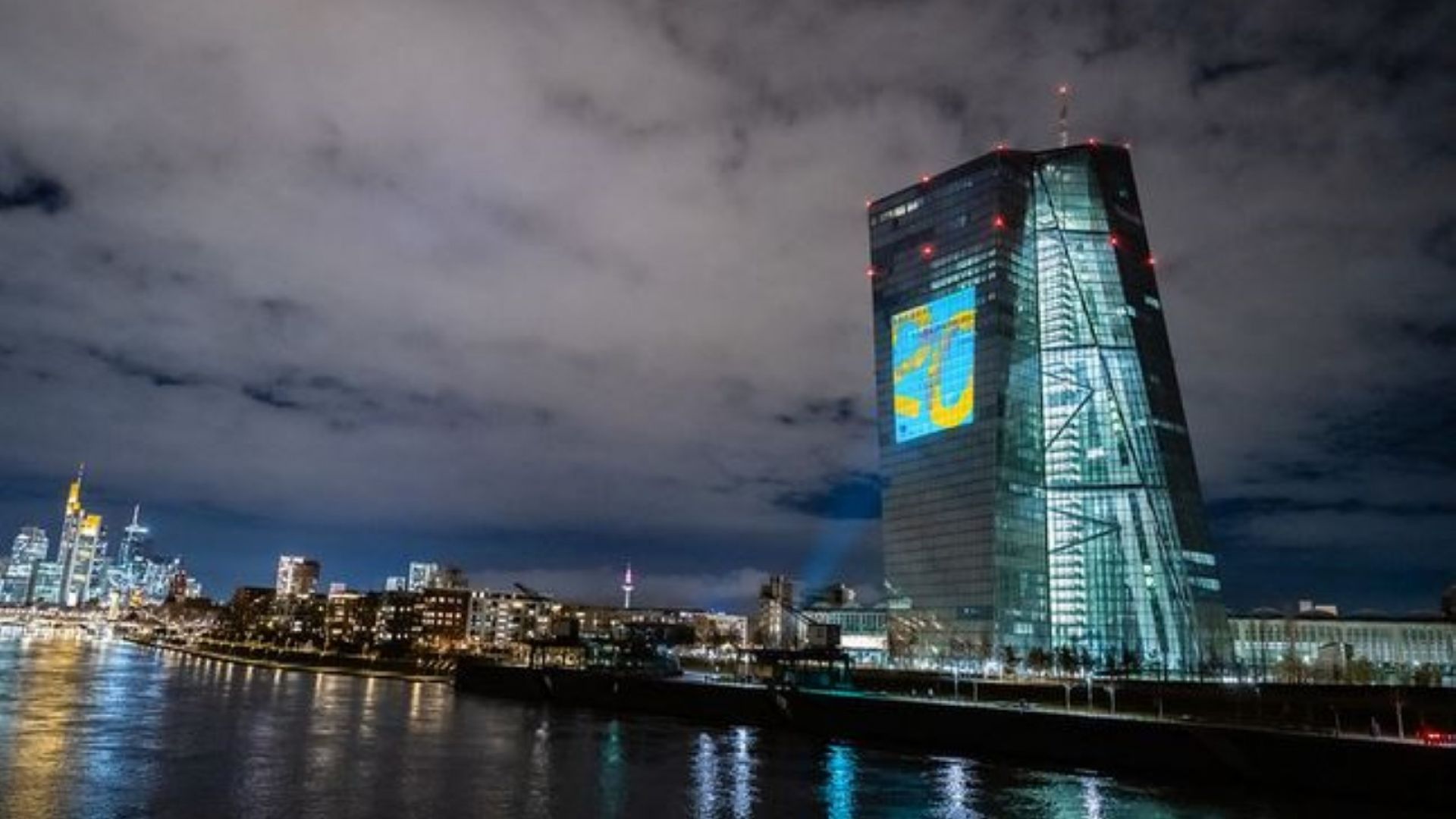 ЕЦБ обмисля по-нататъшно вдигане на водещите лихви