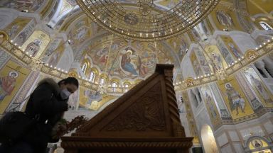За православните християни в Русия Сърбия и други страни вчера