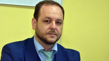 Обсъждаме поставянето на вендинг машини за изкупуването на пластмасови бутилки