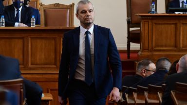 Искам правителството да падне Това обяви лидерът на партия Възраждане