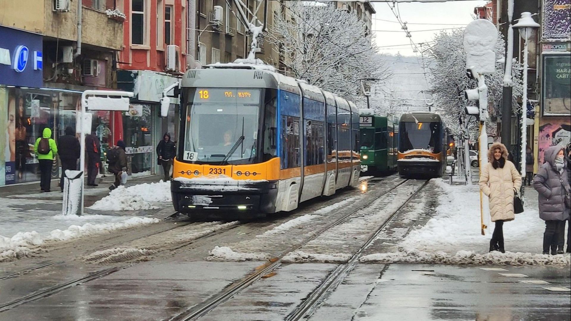От 1 февруари децата до 14 г. ще пътуват с безплатни карти за градския транспорт в София