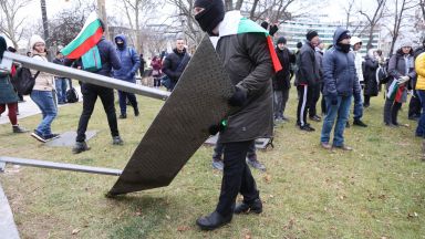 Стиснахме си ръцете за реформите в МВР диалогът бе конструктивен